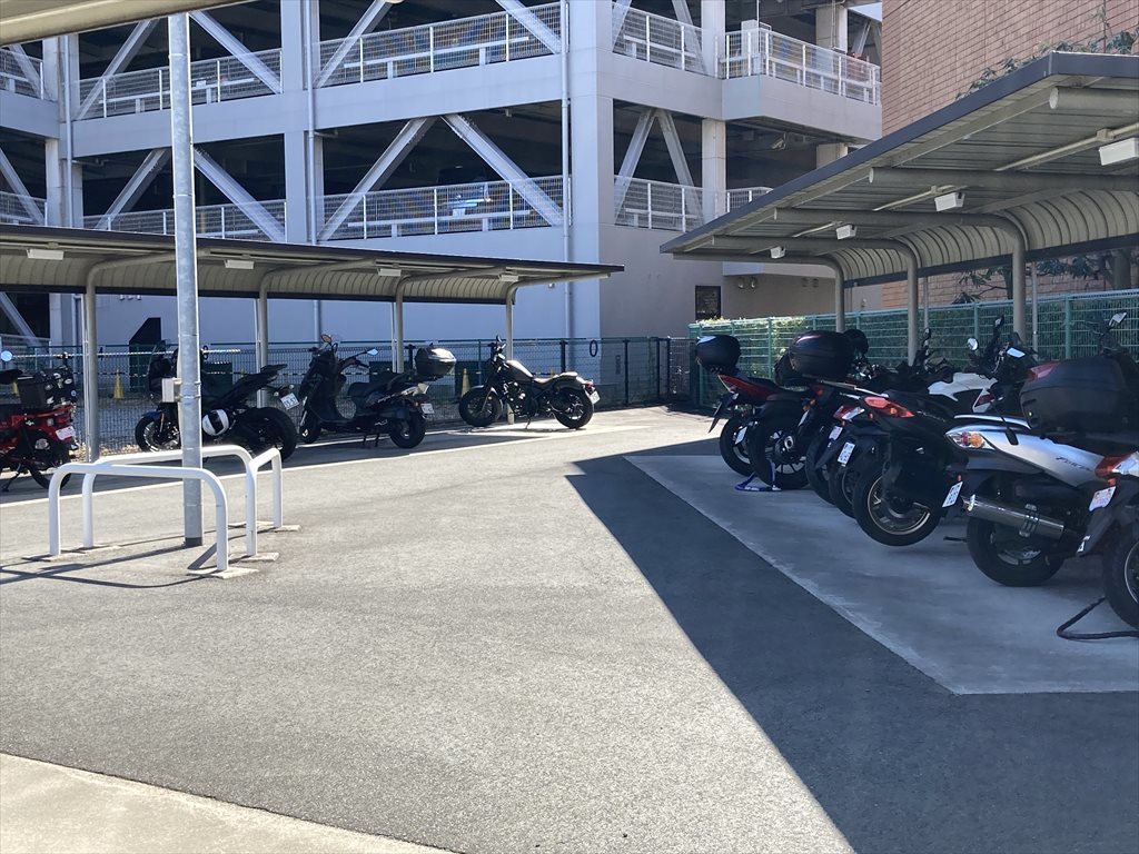 駐輪場