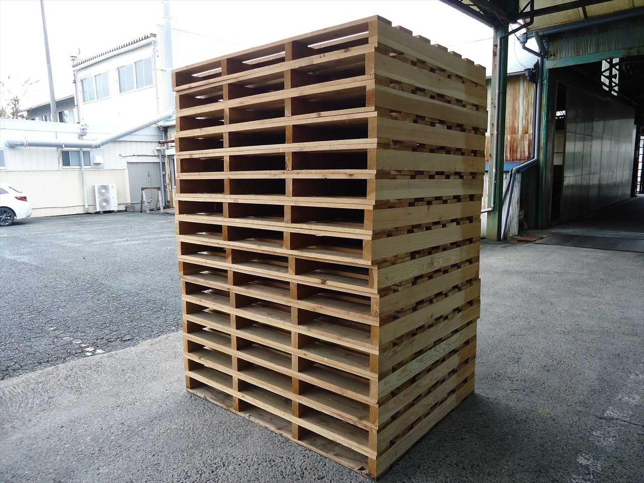 木製パレットアウトレット品