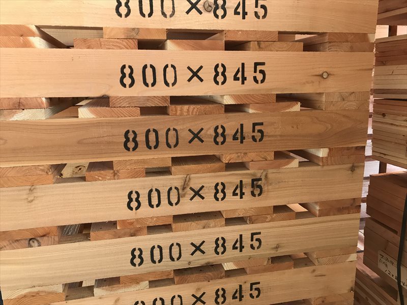 木製パレットに文字を印刷できます