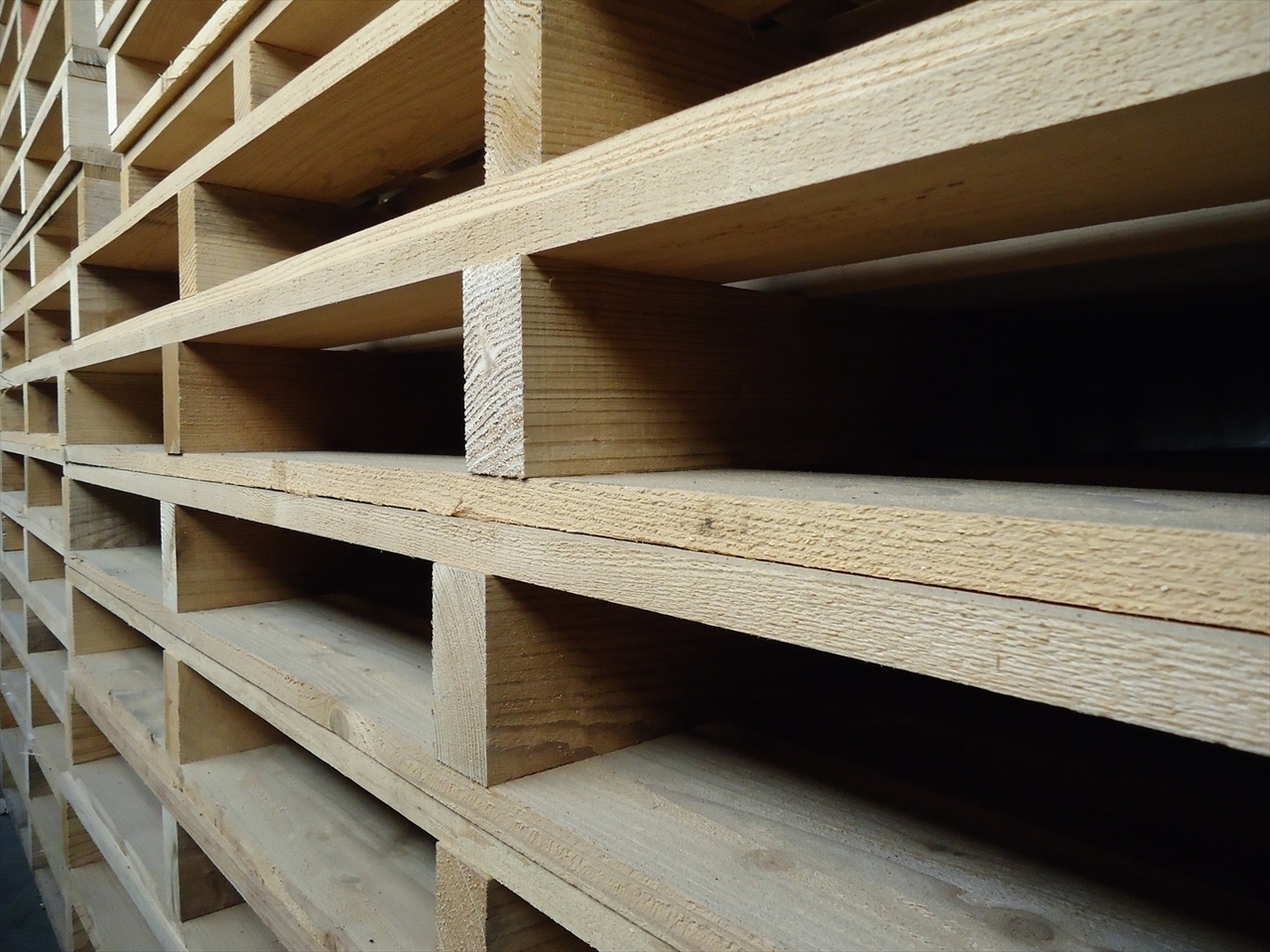 木製パレットアウトレット品